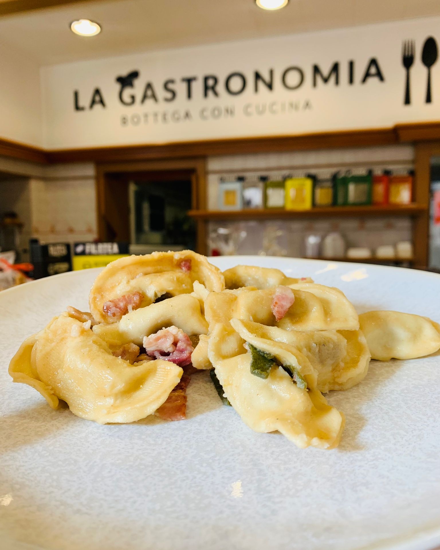 La bottega di algisi andrea